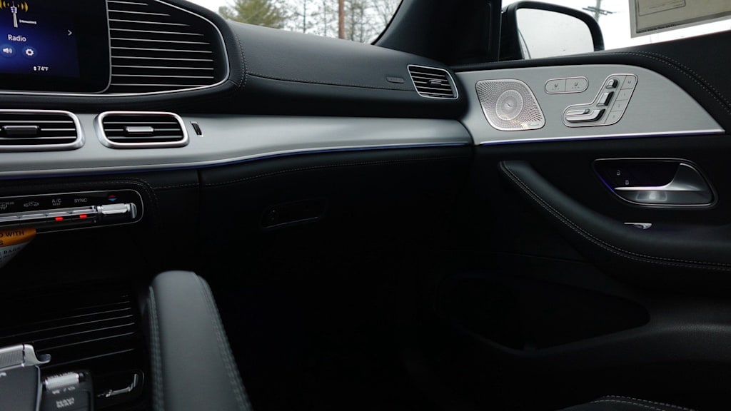Thumbnail: 2026 Mercedes-Benz GLE - 59
