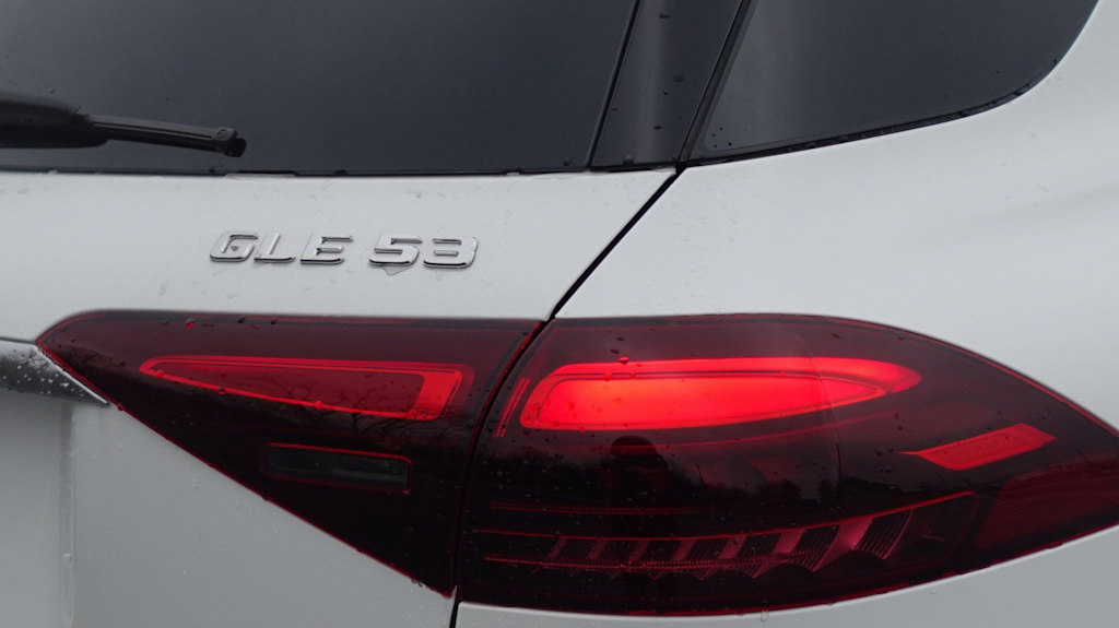 Thumbnail: 2026 Mercedes-Benz GLE - 28