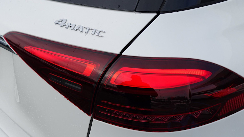 Thumbnail: 2026 Mercedes-Benz GLE - 34