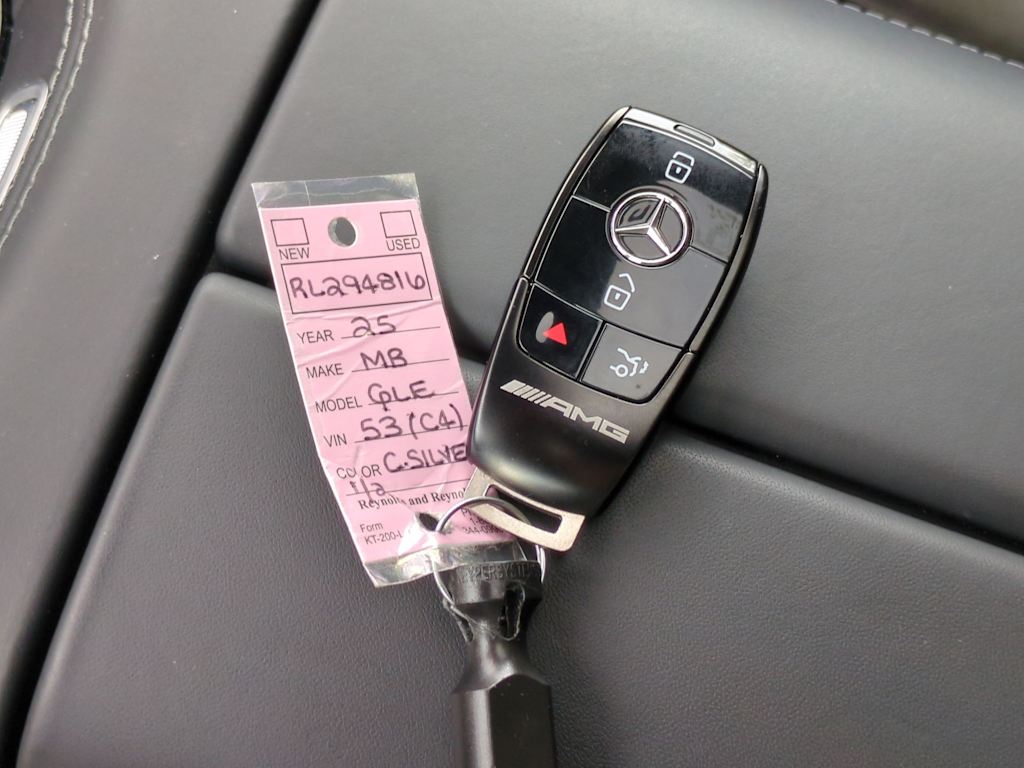 Thumbnail: 2025 Mercedes-Benz GLE - 19