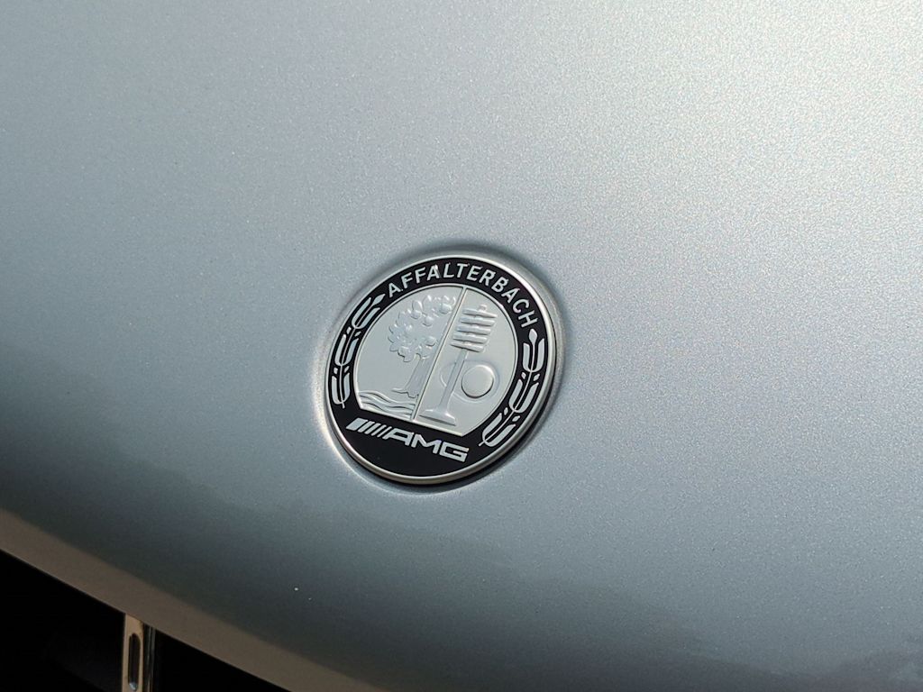 Thumbnail: 2025 Mercedes-Benz GLE - 25