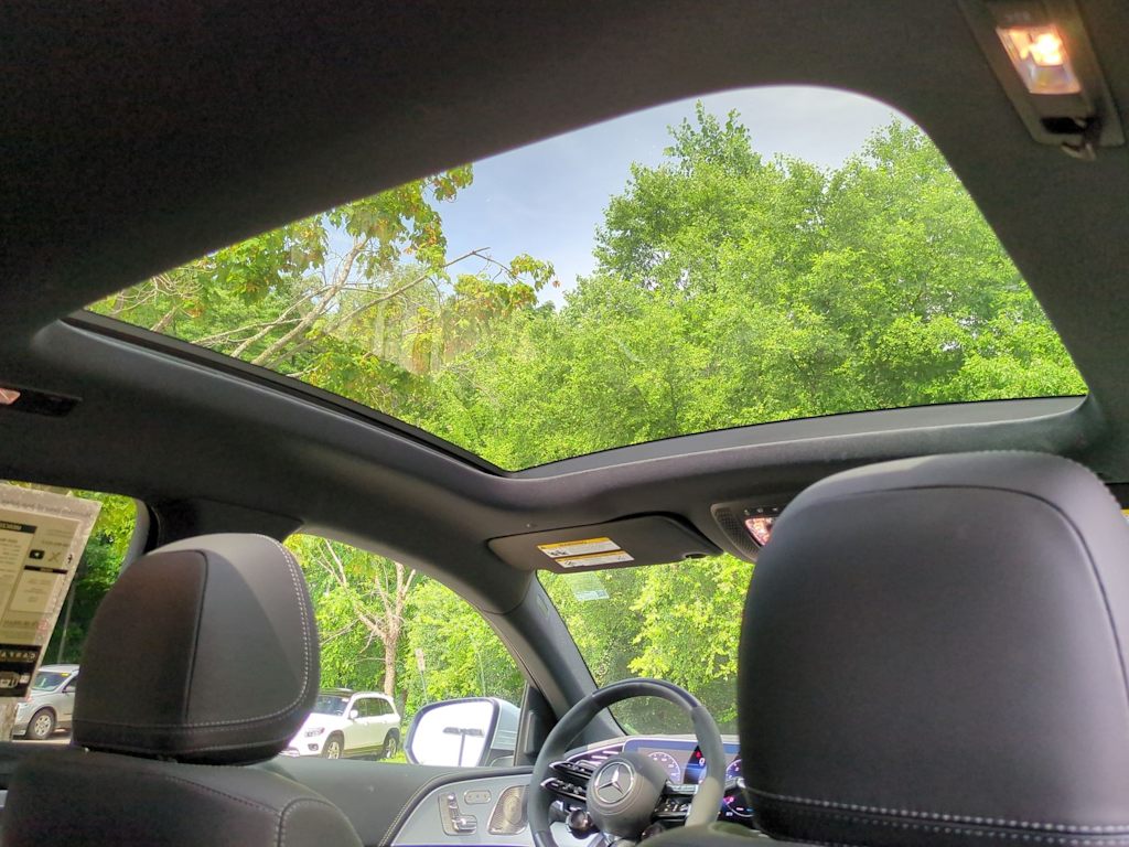 Thumbnail: 2025 Mercedes-Benz GLE - 30