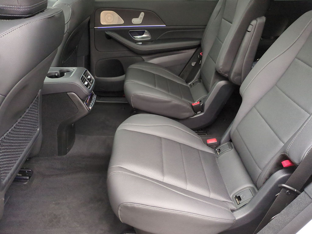 Thumbnail: 2025 Mercedes-Benz GLS - 29