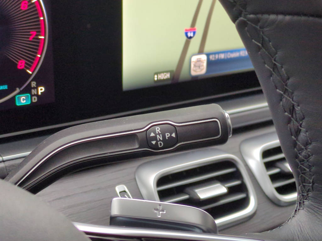 Thumbnail: 2025 Mercedes-Benz GLS - 36