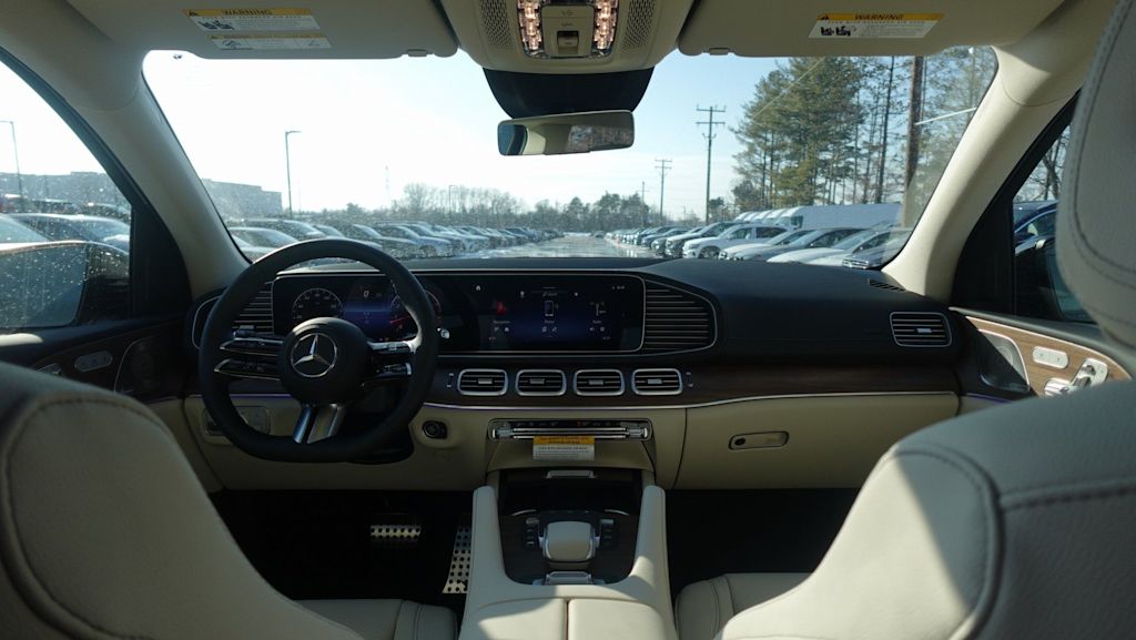 Thumbnail: 2026 Mercedes-Benz GLS - 12
