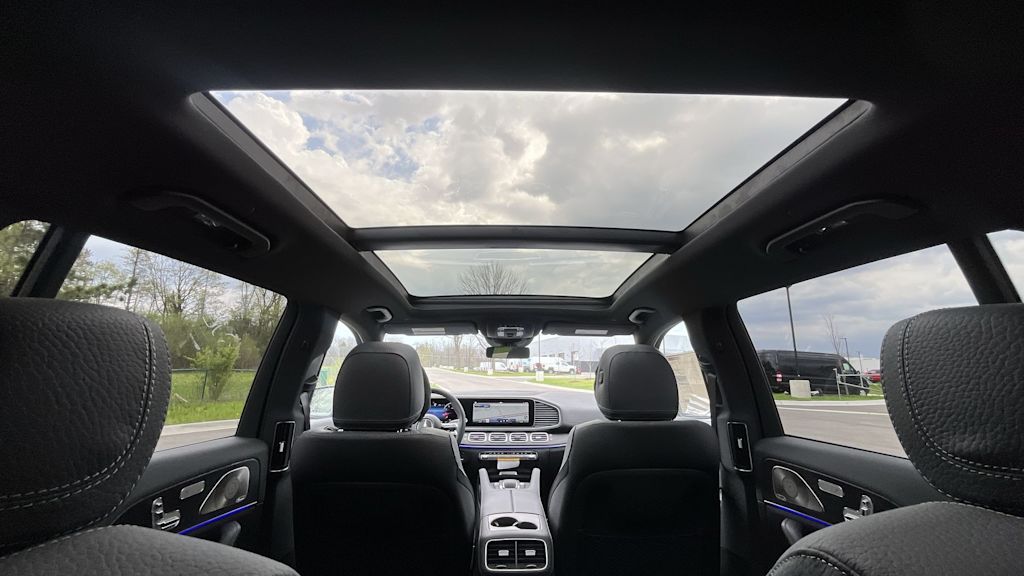 Thumbnail: 2026 Mercedes-Benz GLS - 42