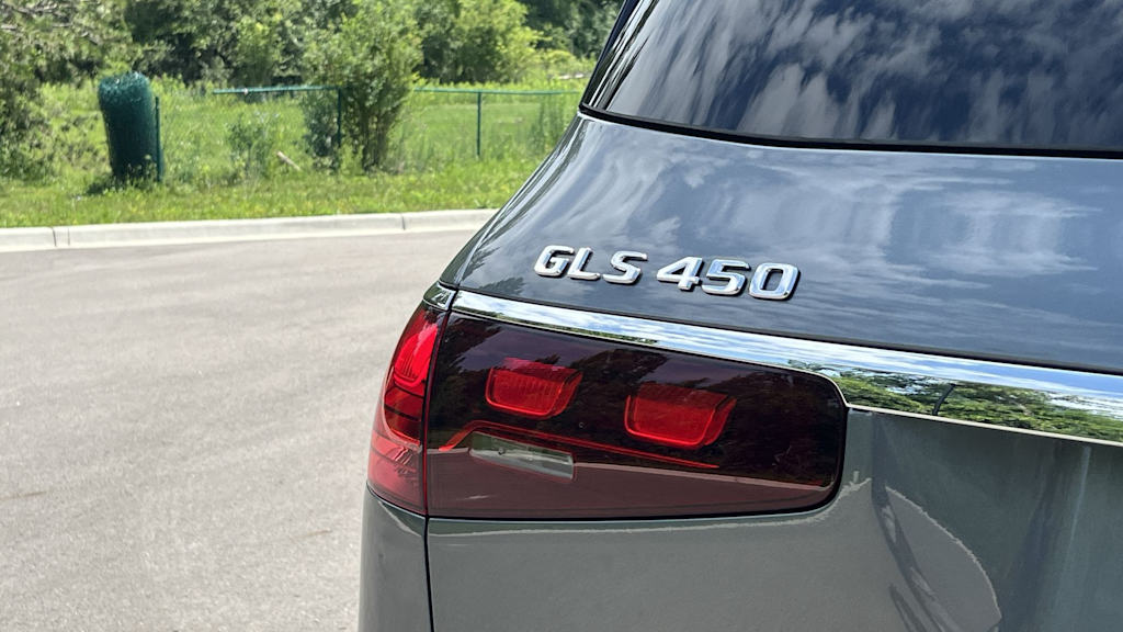 Thumbnail: 2026 Mercedes-Benz GLS - 34