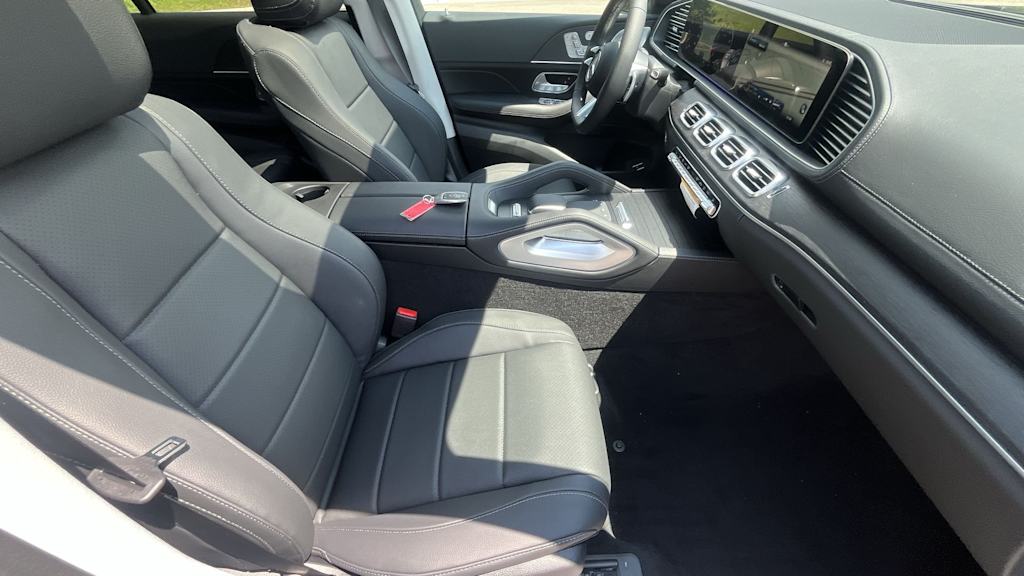 Thumbnail: 2026 Mercedes-Benz GLS - 12