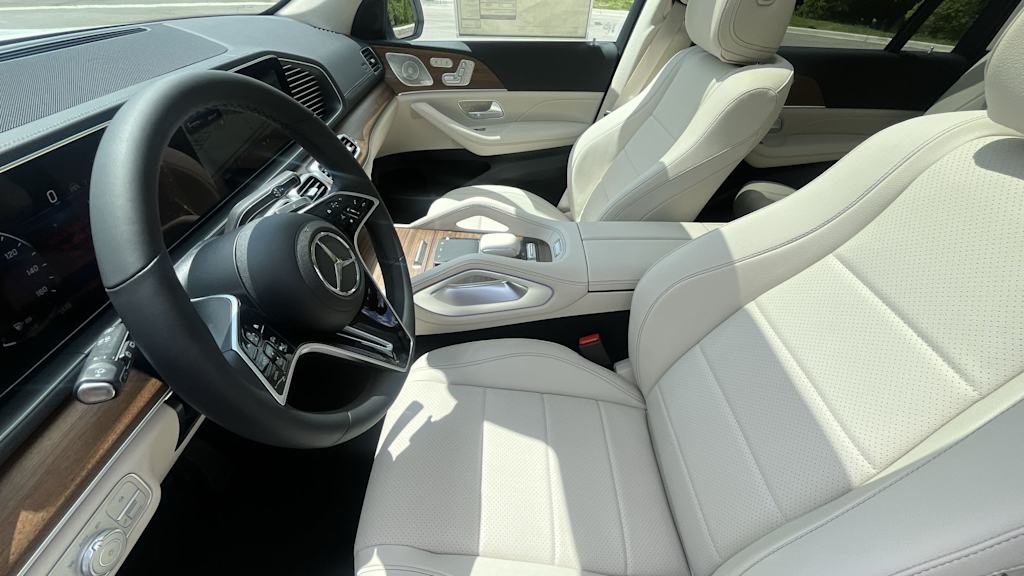 Thumbnail: 2026 Mercedes-Benz GLS - 25