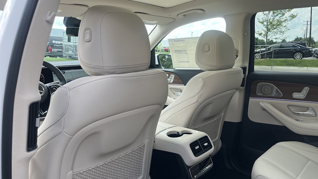 Thumbnail: 2026 Mercedes-Benz GLS - 36