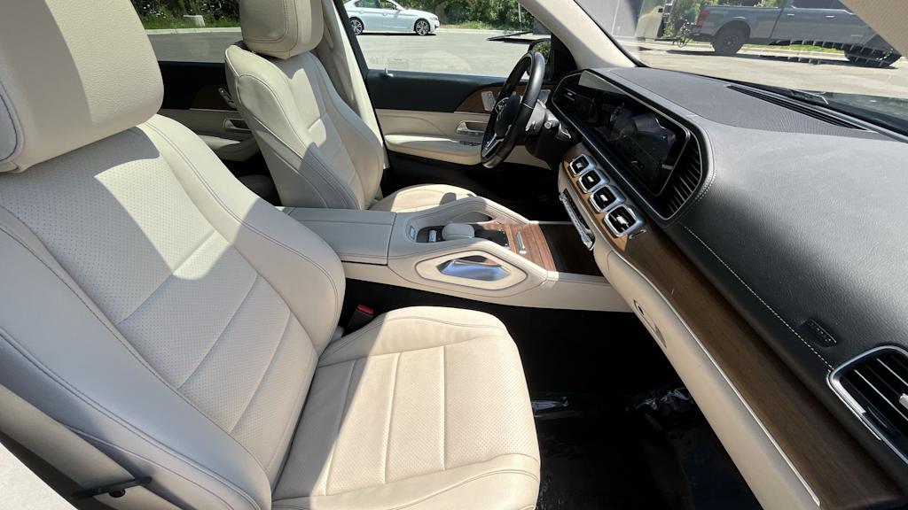 Thumbnail: 2022 Mercedes-Benz GLS - 12
