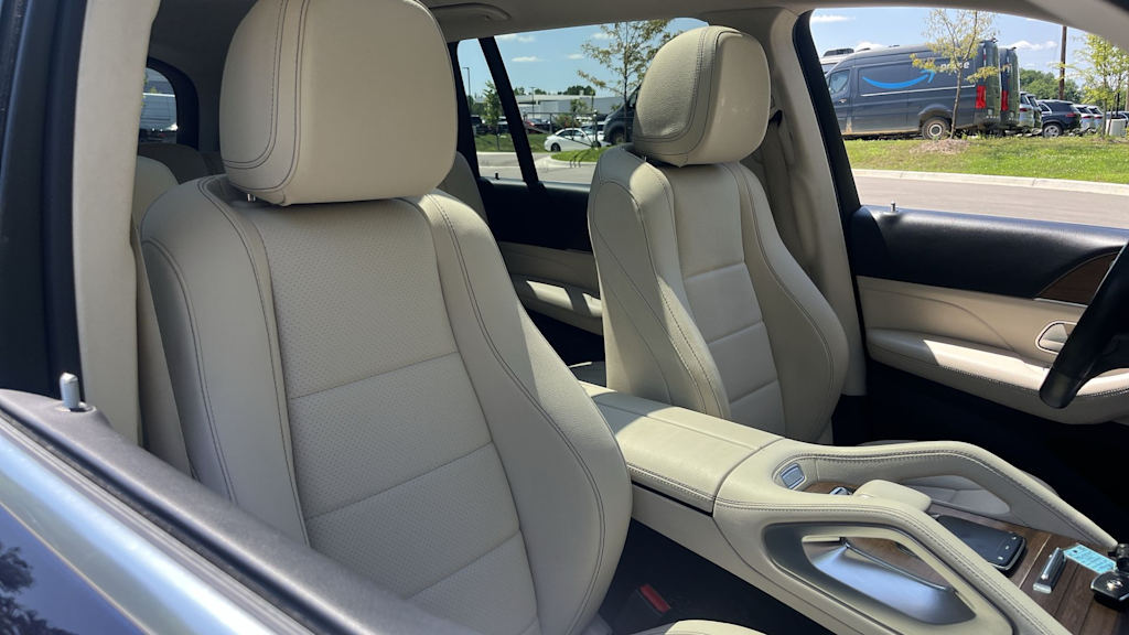 Thumbnail: 2022 Mercedes-Benz GLS - 43