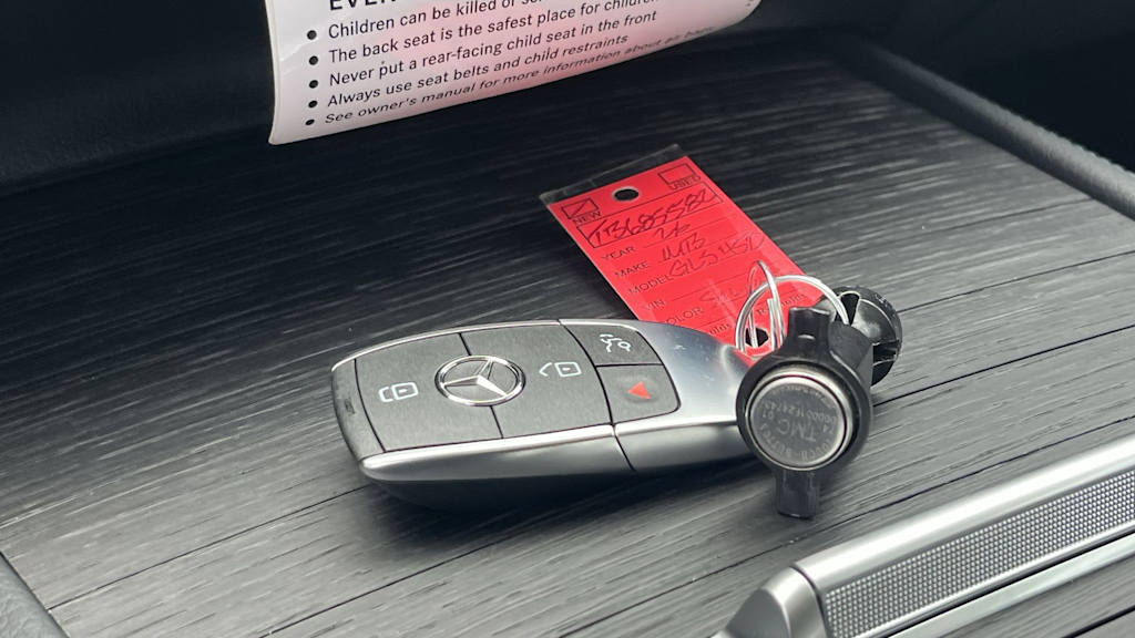 Thumbnail: 2026 Mercedes-Benz GLS - 19