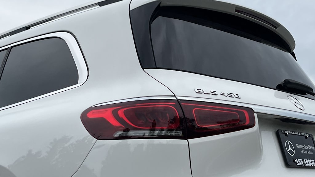 Thumbnail: 2023 Mercedes-Benz GLS - 28
