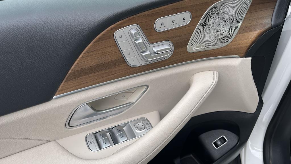 Thumbnail: 2023 Mercedes-Benz GLS - 37