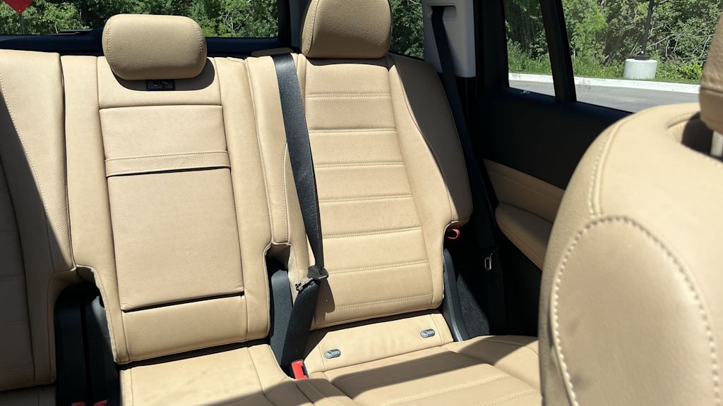 Thumbnail: 2026 Mercedes-Benz GLS - 37