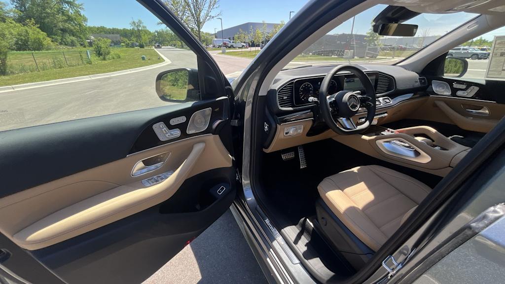 Thumbnail: 2026 Mercedes-Benz GLS - 25