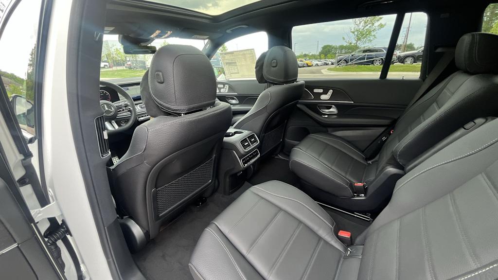 Thumbnail: 2026 Mercedes-Benz GLS - 25