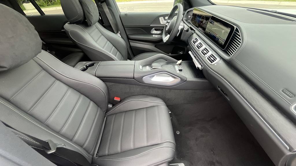 Thumbnail: 2026 Mercedes-Benz GLS - 23