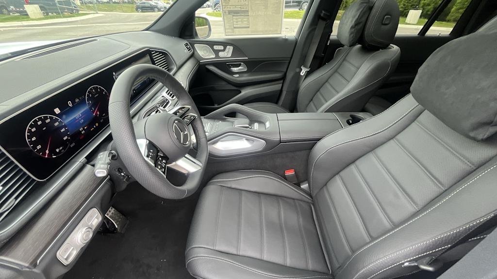 Thumbnail: 2026 Mercedes-Benz GLS - 11