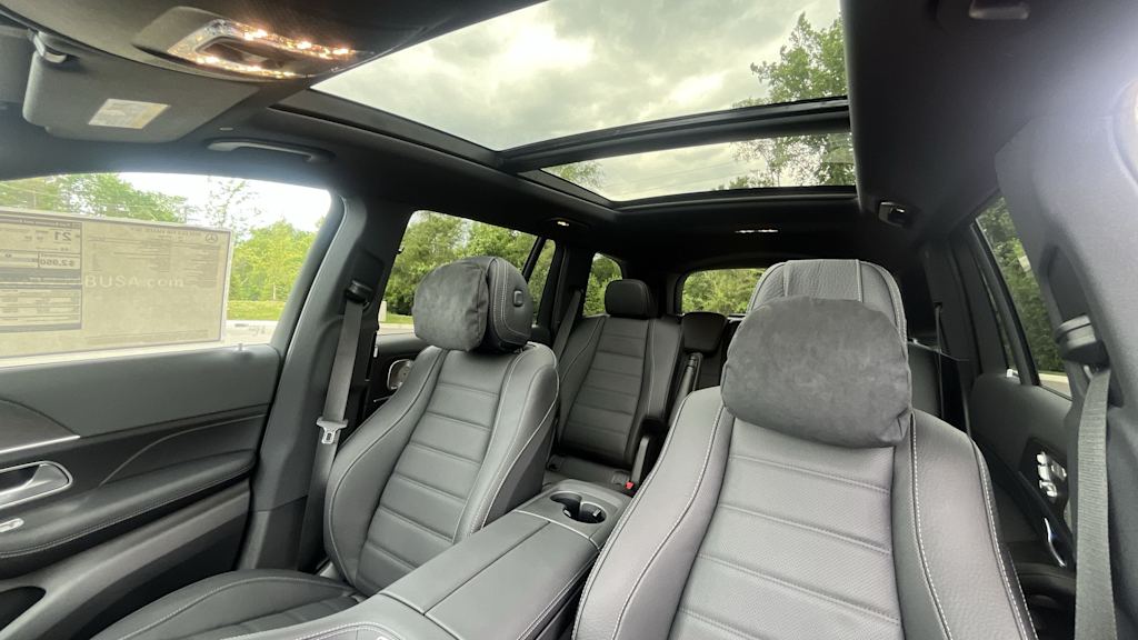 Thumbnail: 2026 Mercedes-Benz GLS - 12