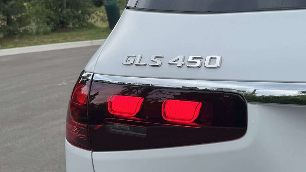 Thumbnail: 2026 Mercedes-Benz GLS - 33