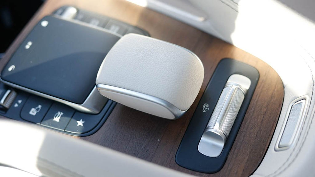 Thumbnail: 2023 Mercedes-Benz GLS - 24