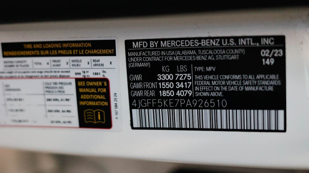 Thumbnail: 2023 Mercedes-Benz GLS - 29