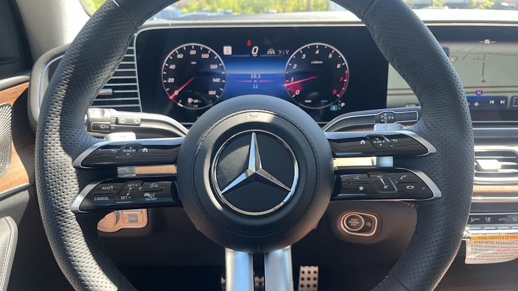 Thumbnail: 2026 Mercedes-Benz GLS - 14