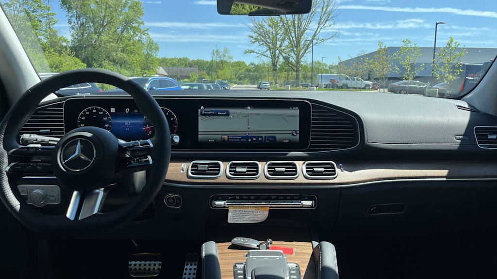 Thumbnail: 2026 Mercedes-Benz GLS - 10