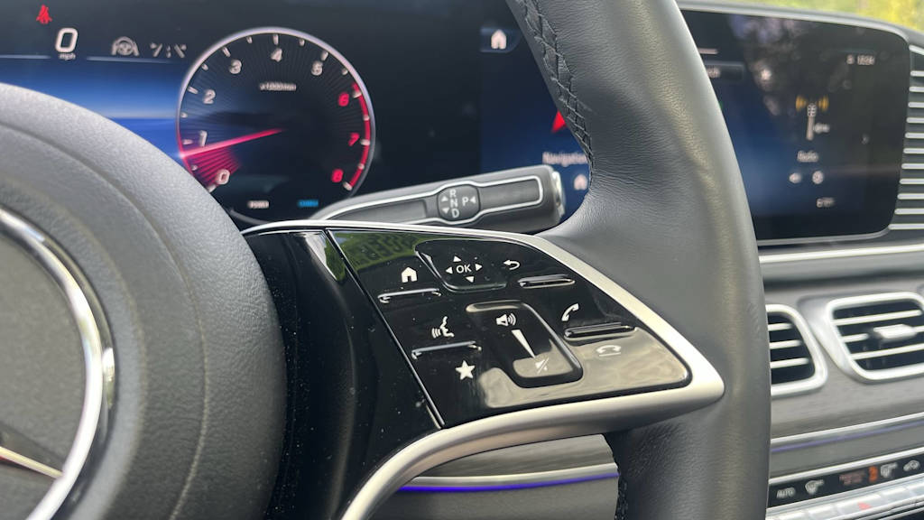 Thumbnail: 2026 Mercedes-Benz GLS - 46