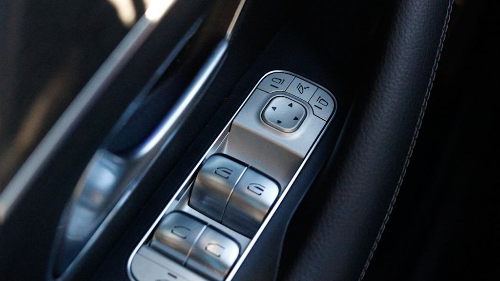 Thumbnail: 2024 Mercedes-Benz GLS - 8