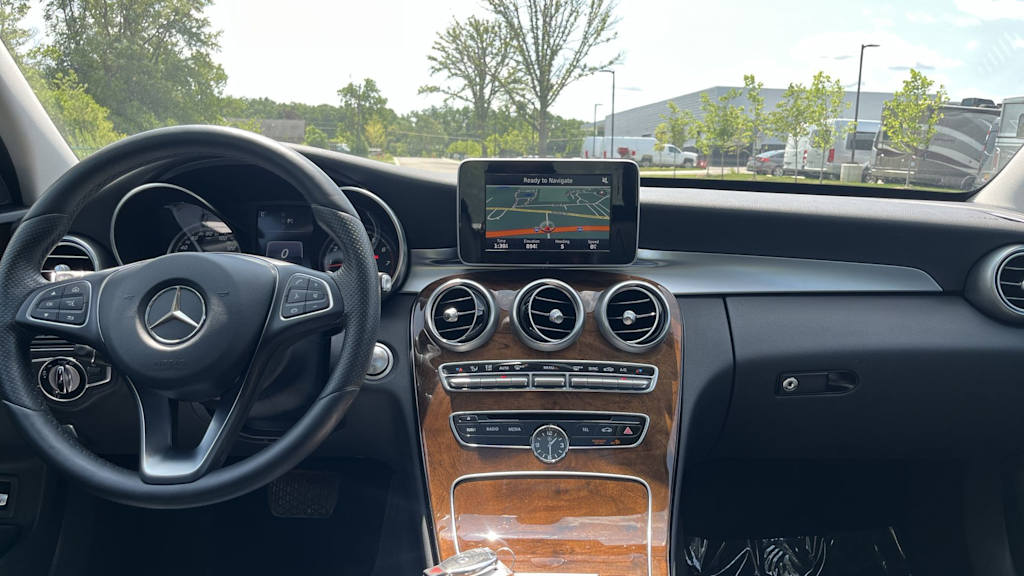 Thumbnail: 2017 Mercedes-Benz C-Class - 10