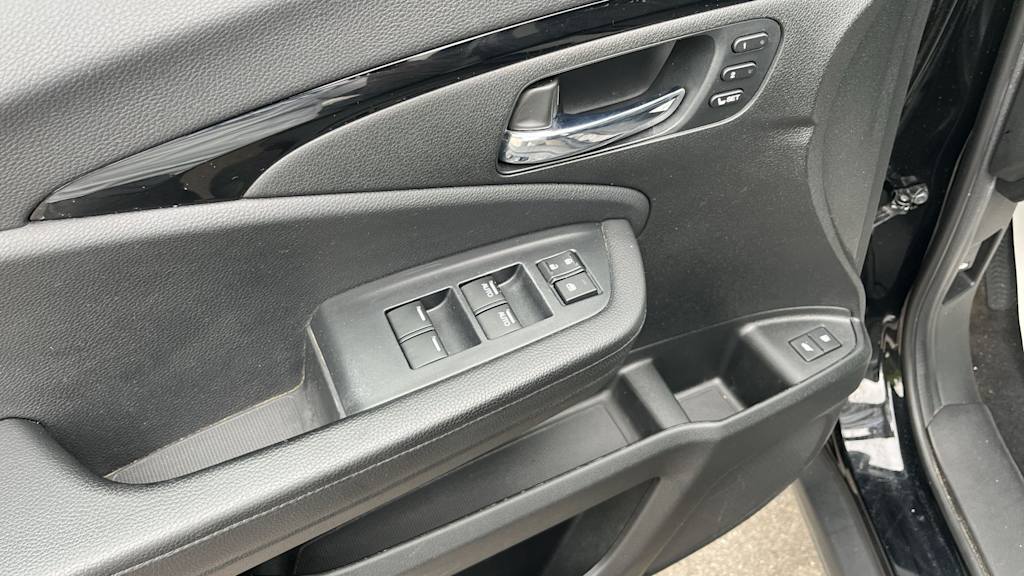 Thumbnail: 2021 Honda Pilot - 38