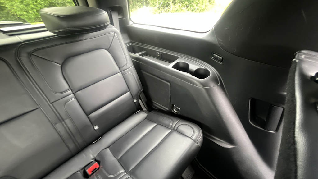 Thumbnail: 2019 Lincoln Navigator - 41