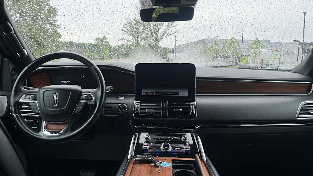 Thumbnail: 2019 Lincoln Navigator - 10