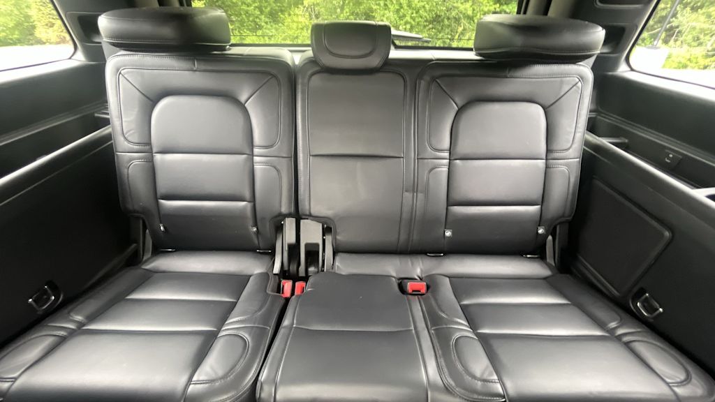 Thumbnail: 2019 Lincoln Navigator - 40