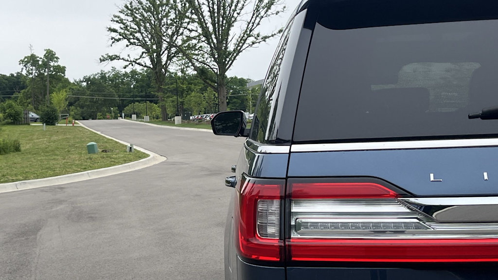 Thumbnail: 2019 Lincoln Navigator - 25