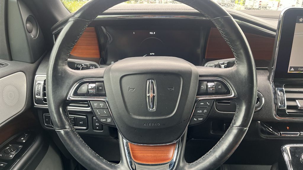 Thumbnail: 2019 Lincoln Navigator - 14