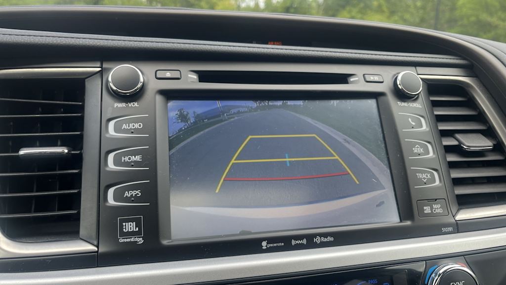 Thumbnail: 2019 Toyota Highlander - 50