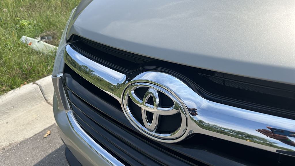 Thumbnail: 2016 Toyota Highlander - 7