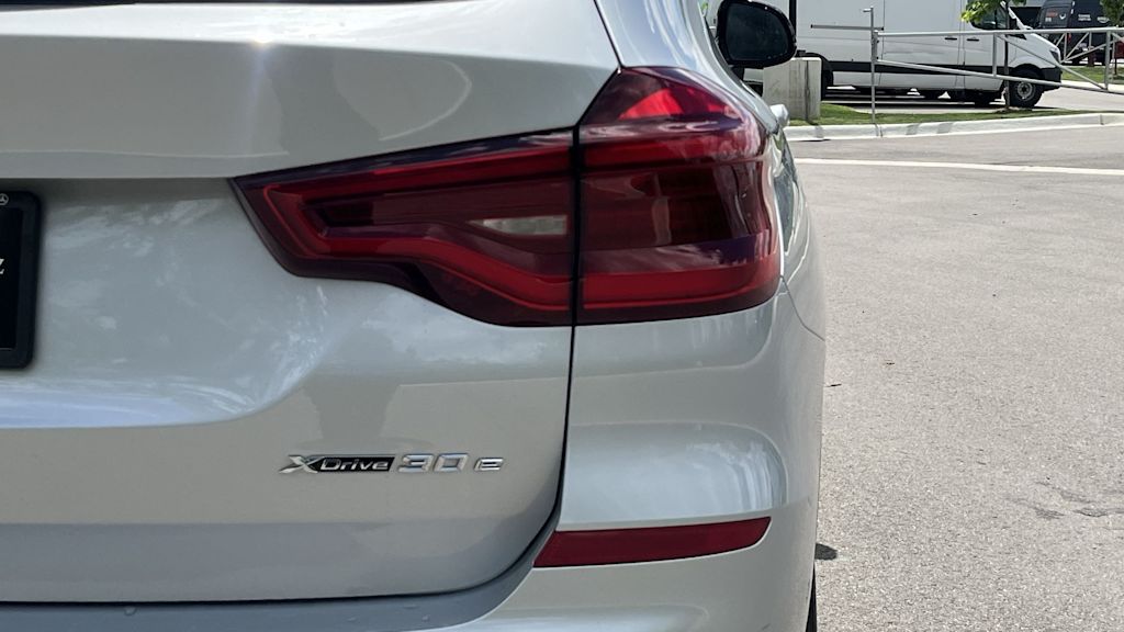 Thumbnail: 2021 BMW X3 - 30