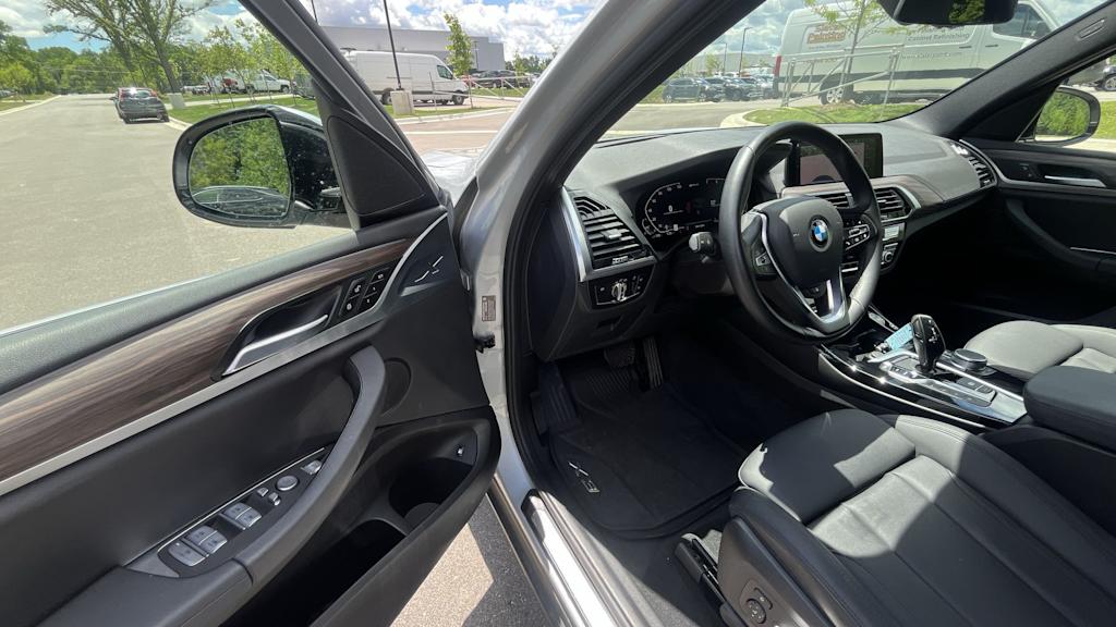 Thumbnail: 2021 BMW X3 - 2