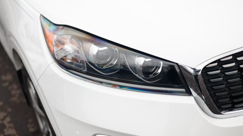 Thumbnail: 2019 Kia Sorento - 24