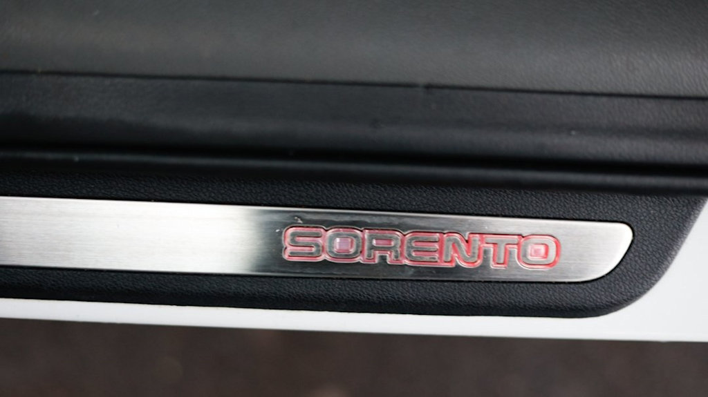 Thumbnail: 2019 Kia Sorento - 15