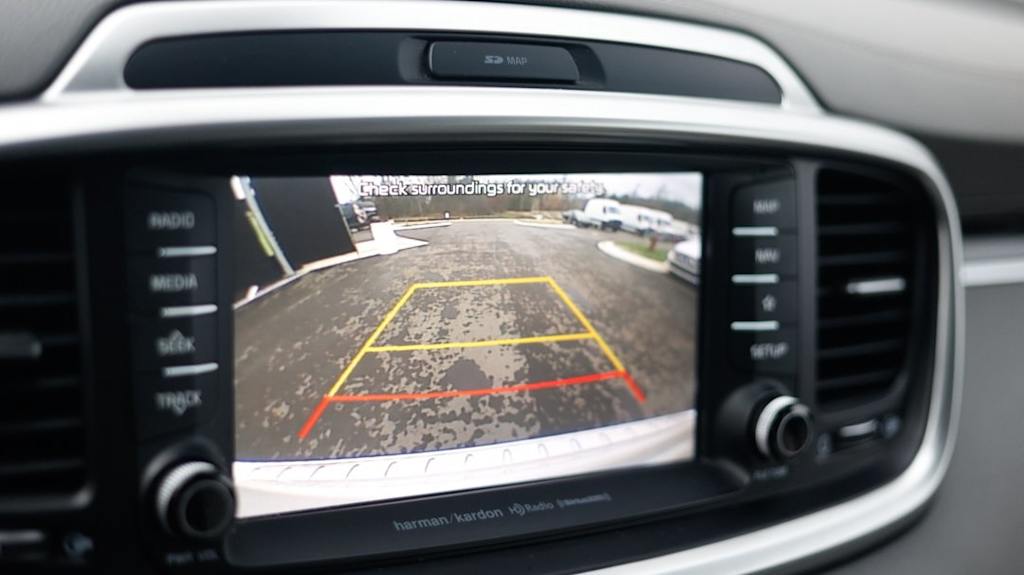 Thumbnail: 2019 Kia Sorento - 12