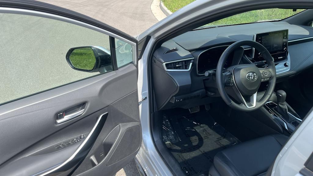 Thumbnail: 2021 Toyota Corolla - 14
