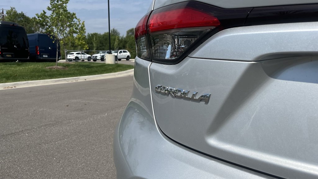 Thumbnail: 2021 Toyota Corolla - 34