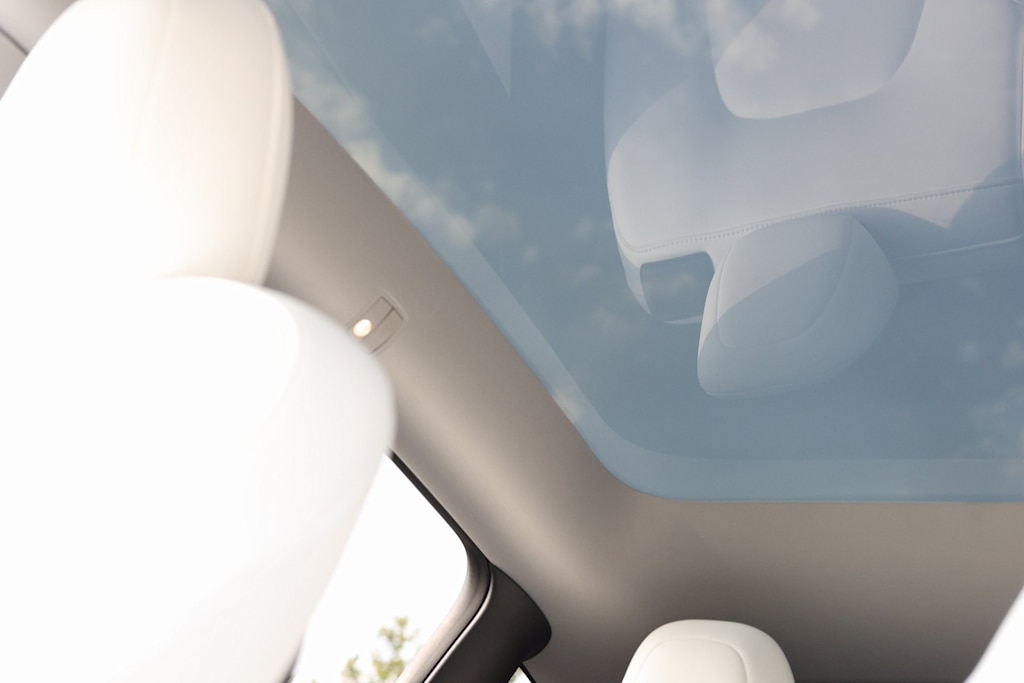 Thumbnail: 2021 Tesla Model Y - 38