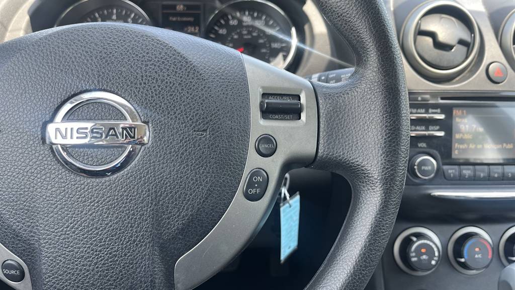 Thumbnail: 2014 Nissan Rogue - 43